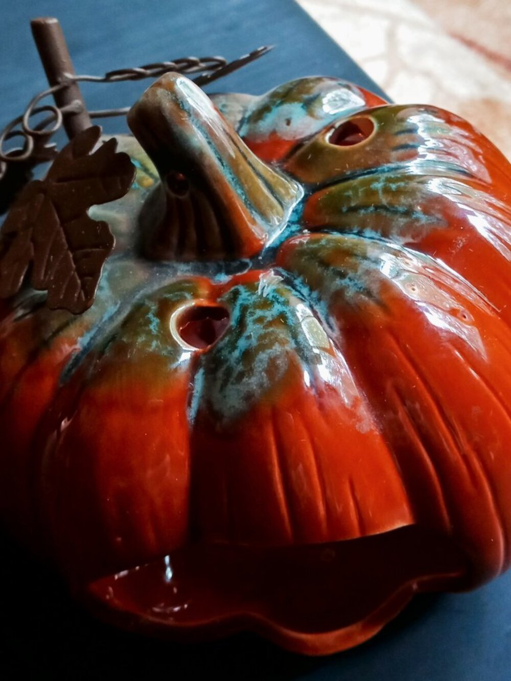 Halloween Pumpkin Jack-O-Lantern Ceramic Tealight Votive Candle Holder - Picture 7 of 16